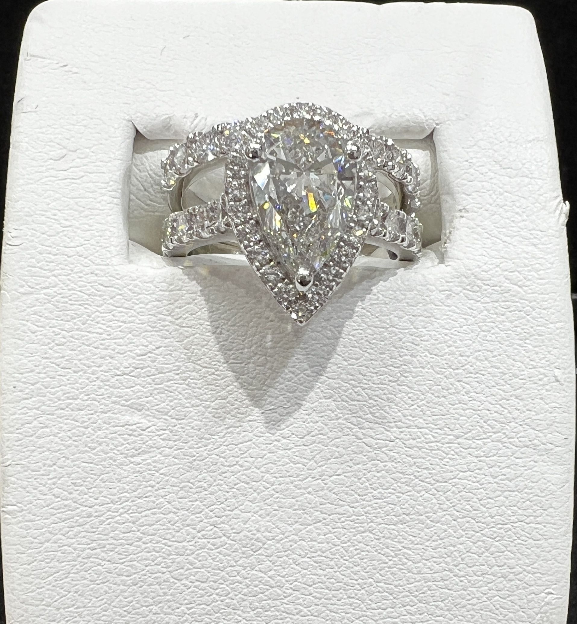 ❤️ 3.83ct Pear-Shaped Lab Diamond Engagement Ring – 14K White Gold ❤️