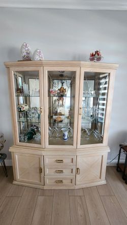 Dining Room Set With Six Chairs And Buffet