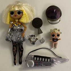 LOL Surprise OMG Remix Rock Fame Queen with Goo Goo Queen & accessories - Ship Only