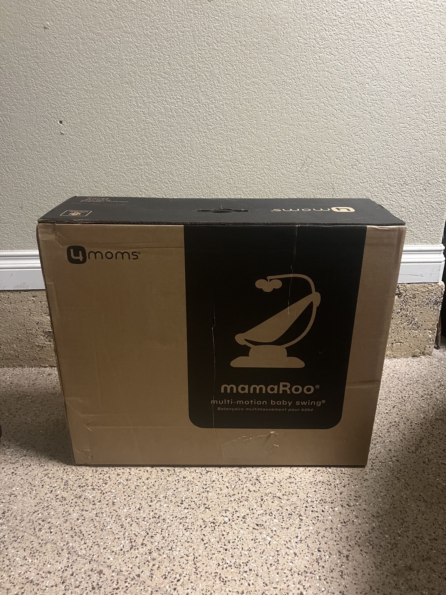 NEW MamaRoo Baby Swing