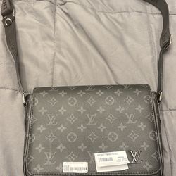 Louis Vuitton District PM Monogram Eclipse Crossbody