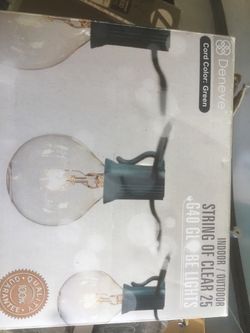 Deneve string of clear 25 G40 Globe Be lights