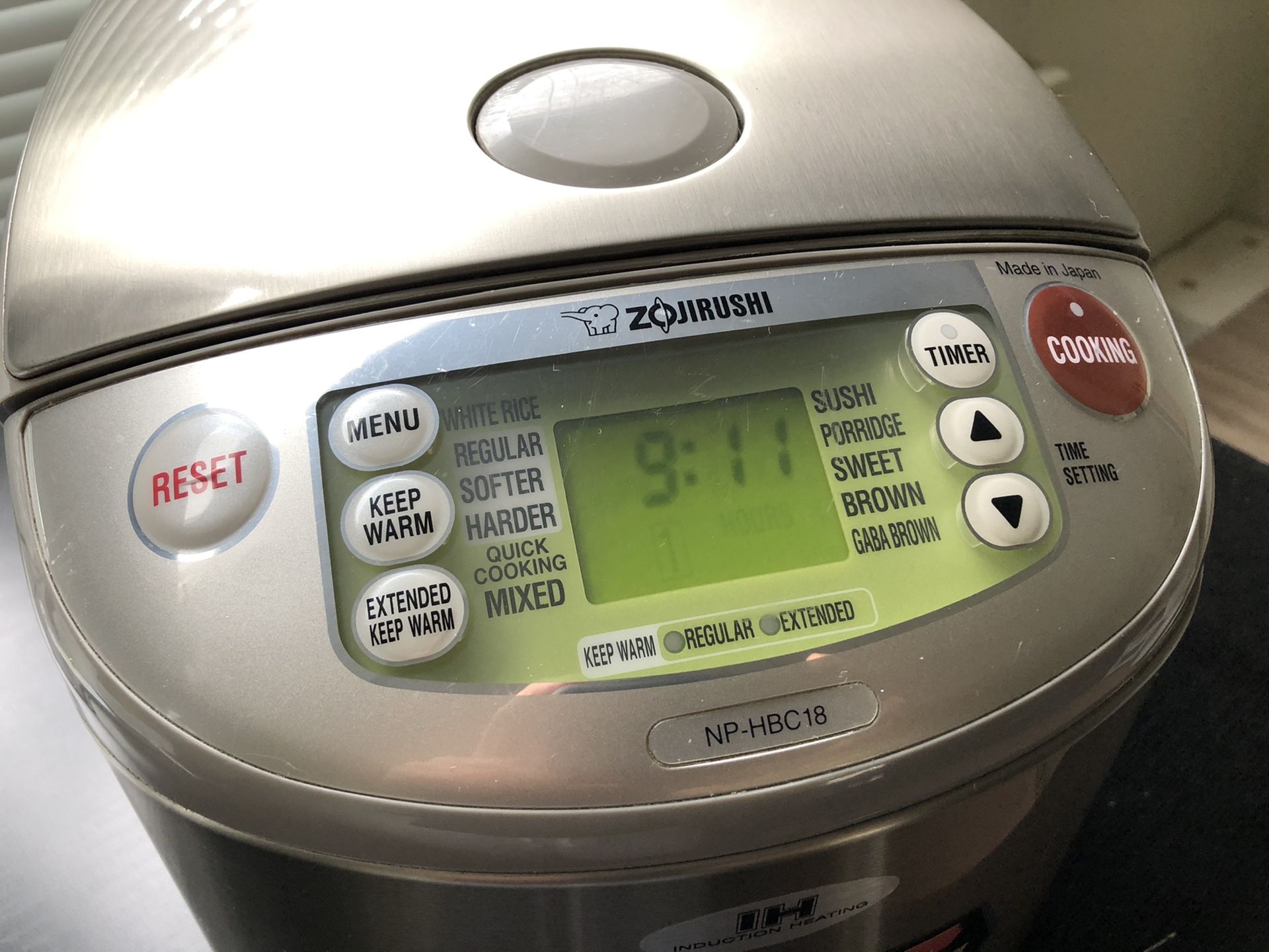 Zojirushi 10 cup IH Rice Cooker NPHBC18 for Sale in Los Angeles, CA