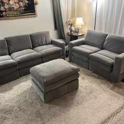 New 6 Piece Modular Sectional.  Grey.  Free Delivery!