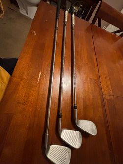 Lefty Golf Clubs