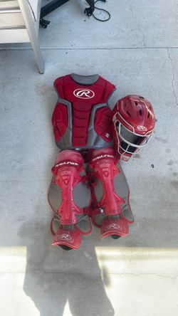 Rawlings catchers gear color red