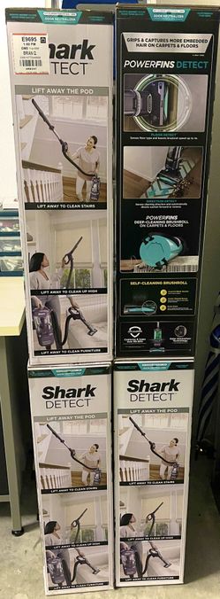 Shark Detect Lift-Away ADV Upright Vacuum. Only1 left