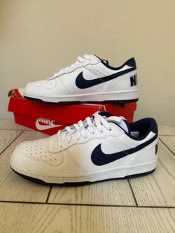 Nike Big Nike Low Shoes Mens Size 8 White Midnight Navy Lifestyle Damage Box