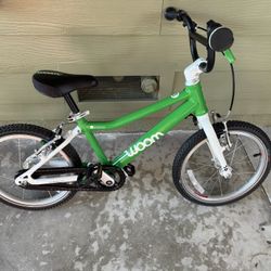 Woom 3 16 inch kids bike light weight aluminum great shape 
