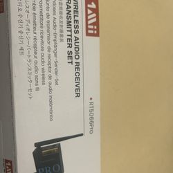 Wireless Audio Receiver Transmitter Set