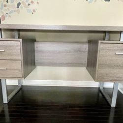 Sturdy Office Desk 