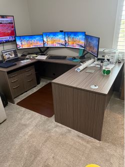 Home Offie Desk set up