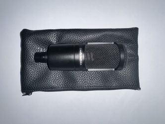 AT2020 Condenser mic with Case, Shock Mount & Pop Filter