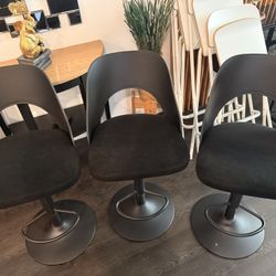 BARSTOOLS 