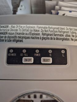 Frigidaire Ice Maker