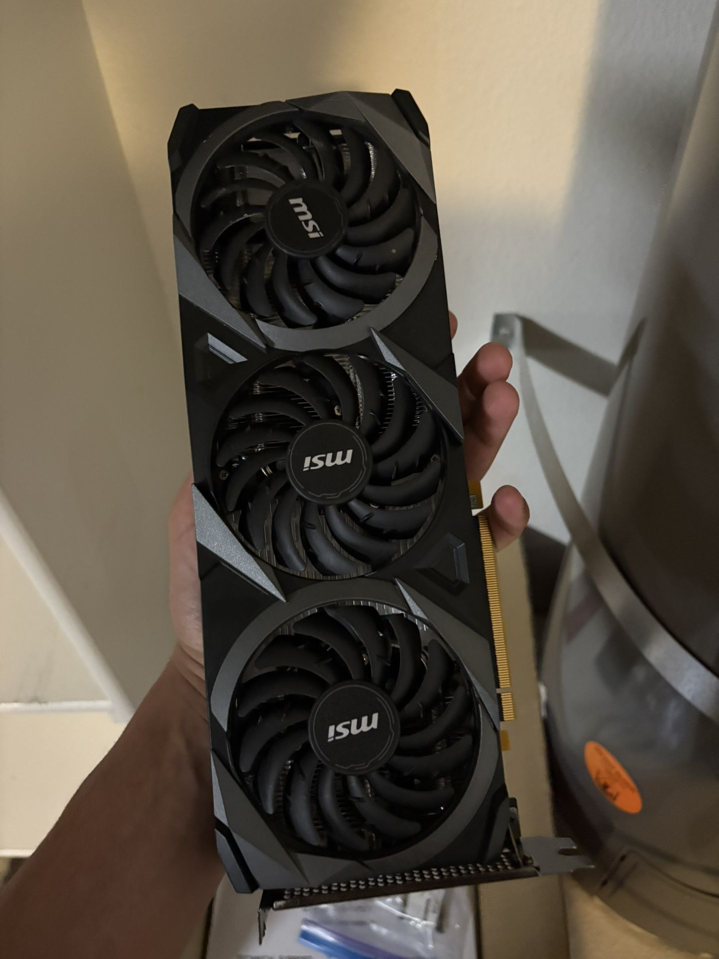 t force delta 16 ddr5 and geforce rtx 3060 graphic card