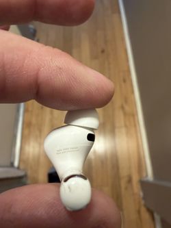 AirPod Pro 3rd generation (left)
