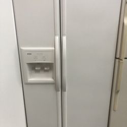 Kenmore Side By Side Refrigerator 