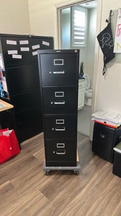 Hon 4 Drawer File Cabinet