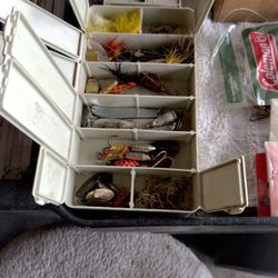 Anybody Going Fishing I'm Currently Selling Off Some Of My Equipment Which Is Most Of It Is New And You Can Buy The Whole Lot Or You Can Buy Whatever 