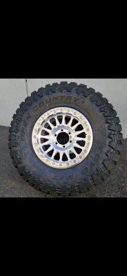 17"  KM445 beadlocks w/ 35" Toyo MT