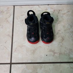 Toddler Jordan Shoes Size 5c