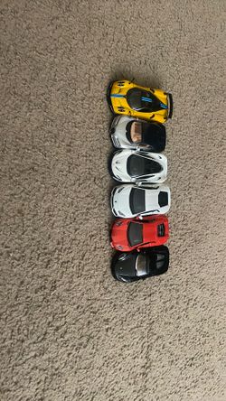 Diecast toy car lot