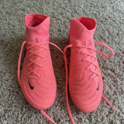 Nike Phantom Luna 2 Elite FG Size 5.5 Men’s, 7 Women’s