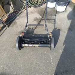 Reel Mower, Excellent Condition, Works Great, Almost New, $60