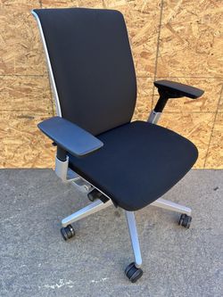 Steelcase Think V2 Ergonomic Task Chairs – Like New – Fully Loaded (2016)