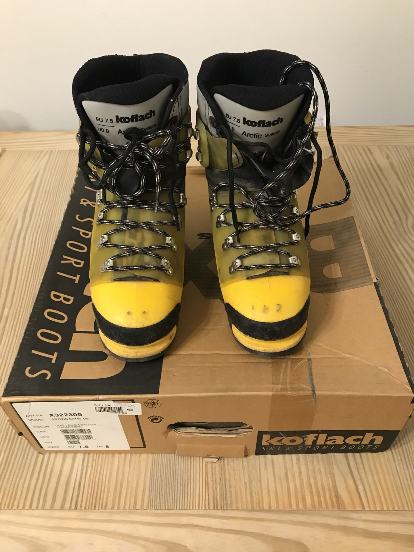 Koflach Arctis Expe Mountaineering Boots