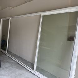 Slider door