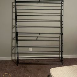 Full Size Bed Frame Great Condition No Flaws 