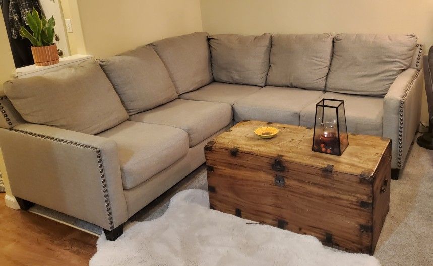 Sectional Sofa