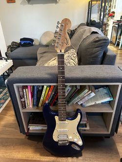 Electric guitar Squier by Fender Affinity