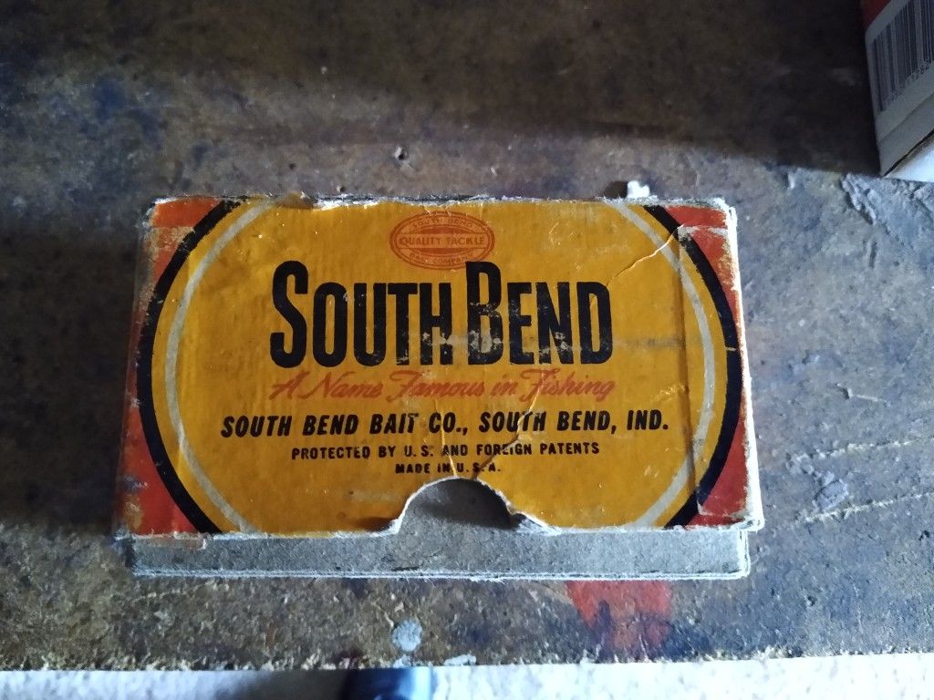 Vintage South Bend 300 Fishing Reel