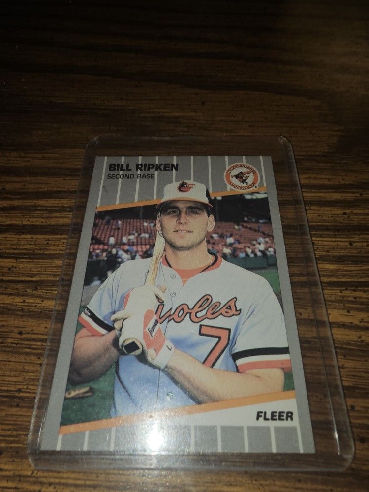 1989 Fleer #616 Bill Ripken Orioles FF/BLACK BOX Error Great Centering