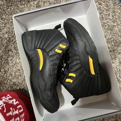 Yeezys Jordan’s Dunks Uggs 