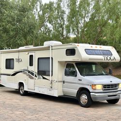 2002 Fleetwood Tioga Motorhome