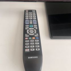 DTV With Remote