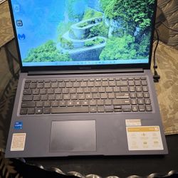 Asus Vivobook 15.6" Laptop I5-1235zU