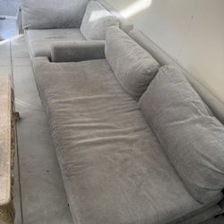 Furniture/Couch