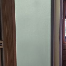 RV RETRACTABLE ROLLING SHOWER DOOR
