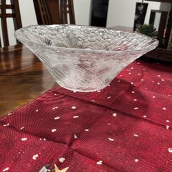 Vintage Glass Salad/Pasta Bowl