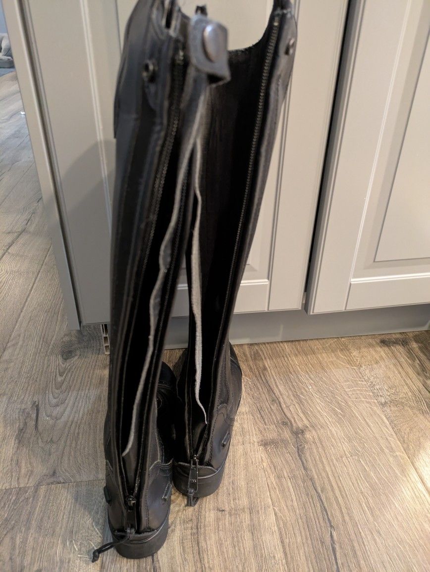 Saxon Riding Boots