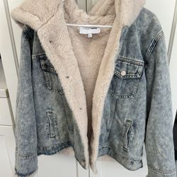 Women’s Fashion Nova Denim/Fur jacket