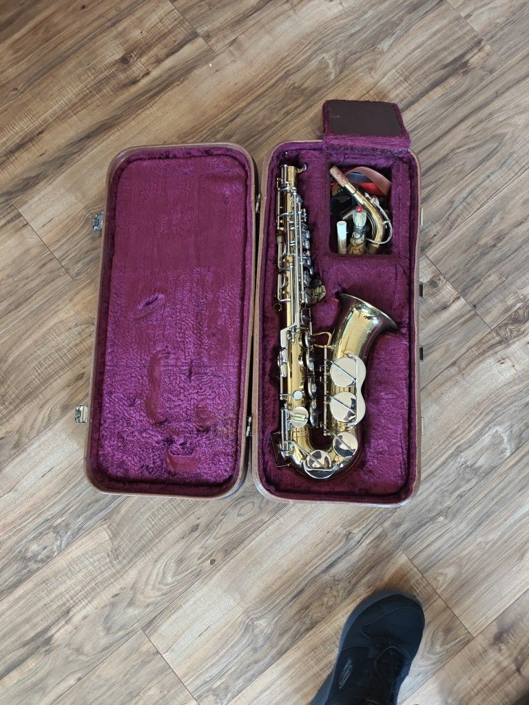 Classic Super Amati Kraslice Vintage Alto Saxophone