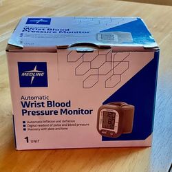 Medline Automatic Digital Wrist Blood Pressure Cuff w/ 60 Result Memory MDS4003