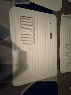 1978 Volkswagen Beetle vinyl door panels