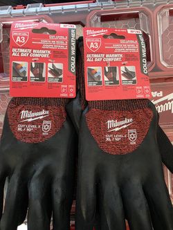 Milwaukee
X-Large Red Latex Level 3 Cut Resistant Insulated Winter Dipped Work Gloves